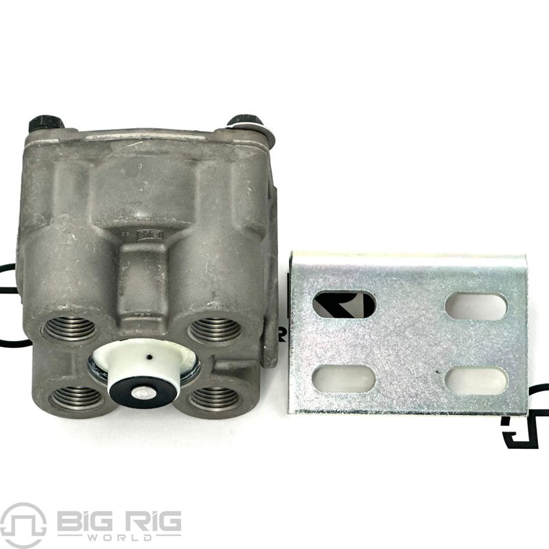 Valve-Relay, 5.5 Psi 065181 - Bendix