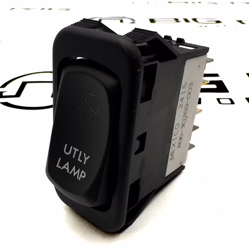Switch - Rocker, Utility Lamp, Single Pole Single Throw A06-30769-003 - Freightliner