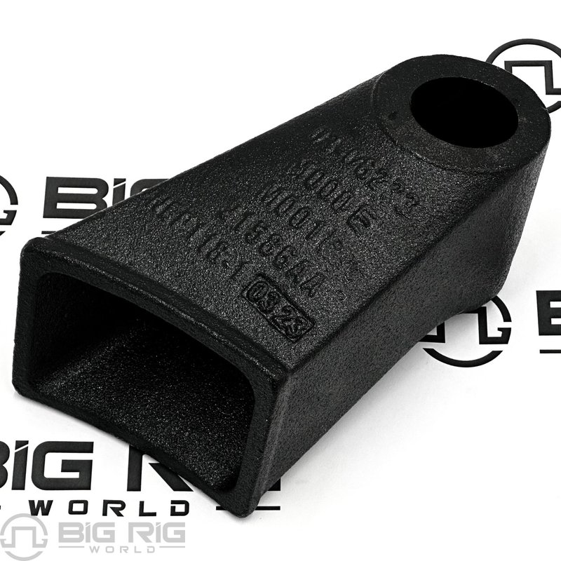 Bracket - Tracking Rod 03-06233M001 - Peterbilt
