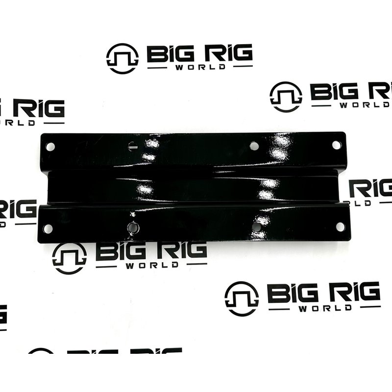 Support - Mud Flap, Upper, Rear 22-59325-000 - Freightliner