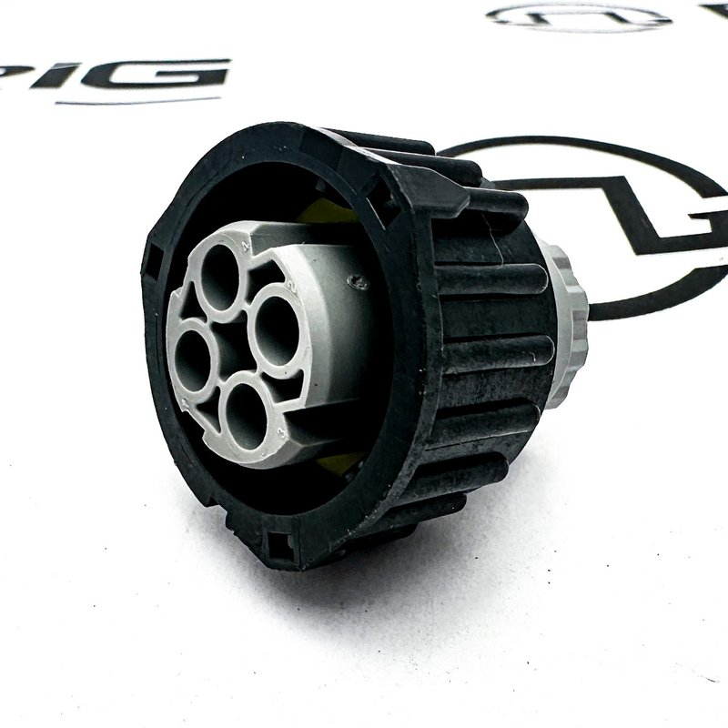 Connector 1453748PE - Paccar Engine