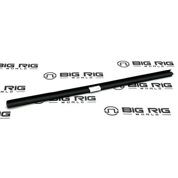 Door Glass Seal K207-835 - Paccar
