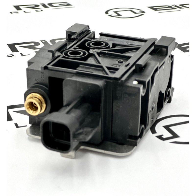 Valve Assembly - Solenoid, Normally Closed, 3 Way 27-SNC-110R - Norgren