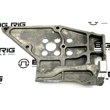RH Upper Pivot Bracket L11-6257R - Peterbilt