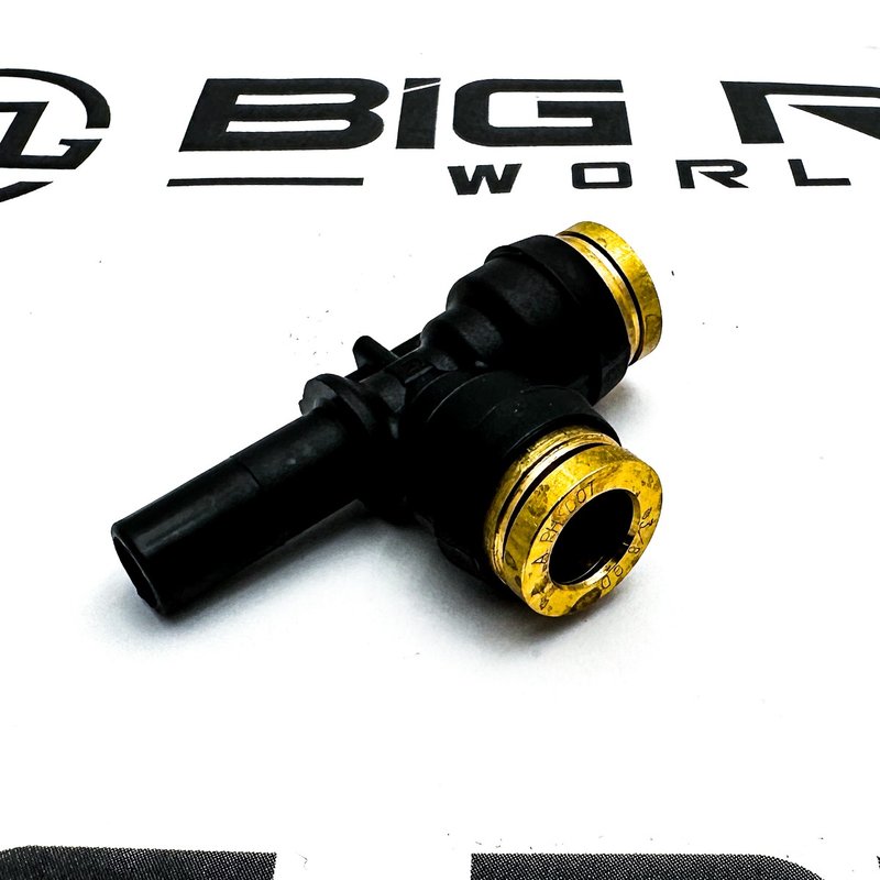 Fitting, Airline, Tee, Qc 3/8F X 3/8F X 3/8M Stem 2024458C1 - International
