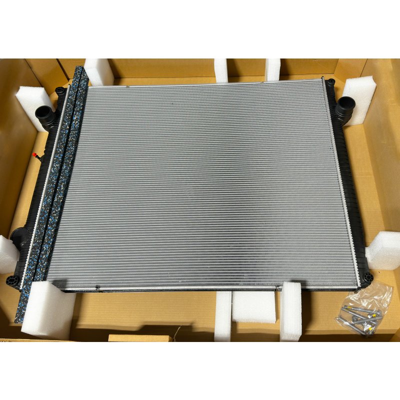 Radiator - Core and Tank PY091001 - Paccar