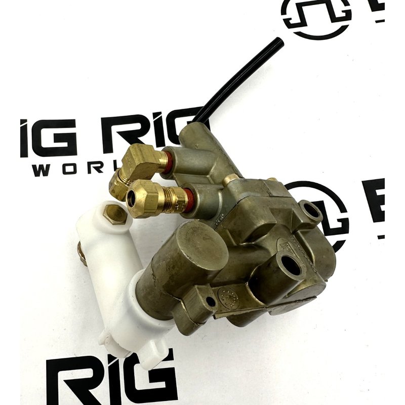 Air Leveling Valve 13010044 - Link Manufacturing