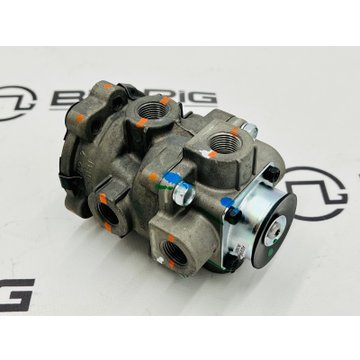 E-6 Dual Foot Brake Valve 286171 - Bendix
