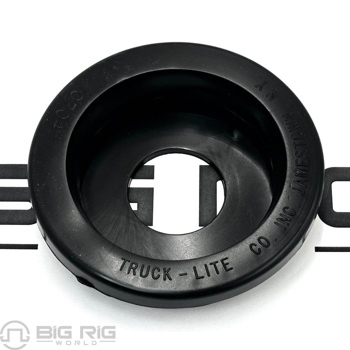 10 Series 3-inch Grommet Mount 10704 - Truck Lite