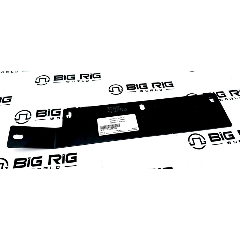 Bracket-Mudflap RH L11-1073-5R - Kenworth