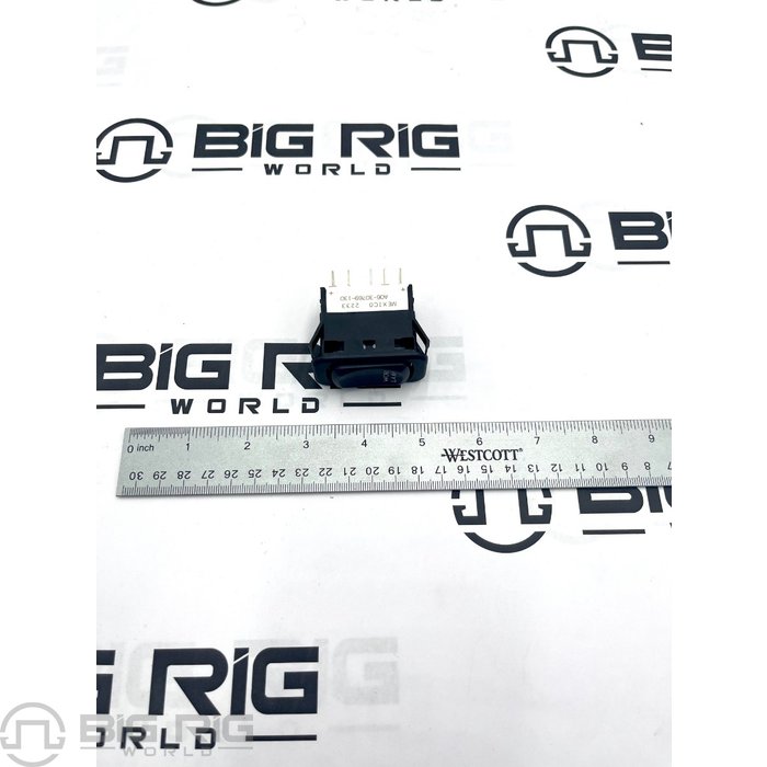 Switch - Rocker, Work Lamp, Double Pole Single Throw A06-30769-130 - Freightliner