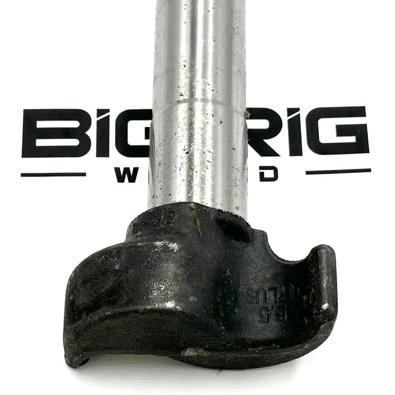 Camshaft, RH 2210P7660 - Meritor
