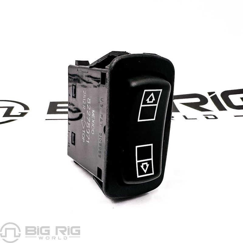 Window Lift Dash Rocker Switch 82278971 - Mack