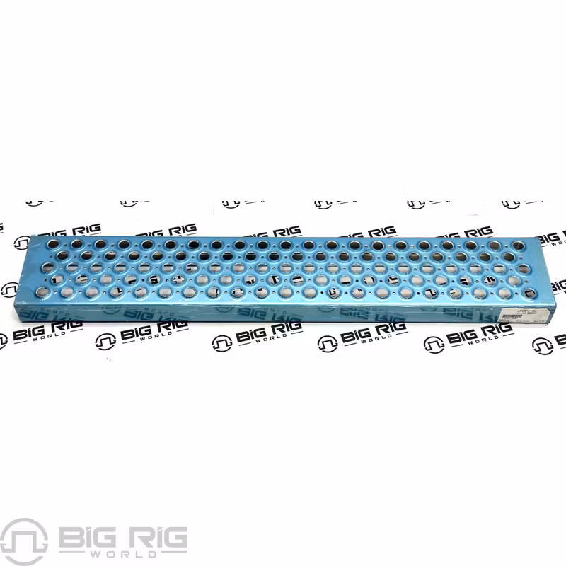 Step - DPF/SCR, Lower M82-6057 - Paccar