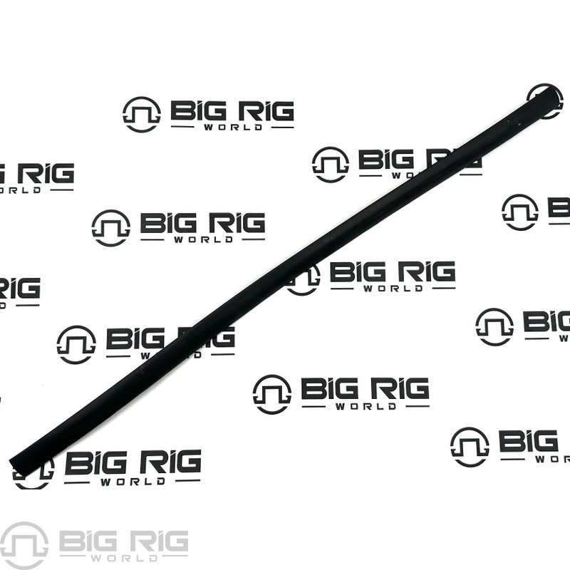 Molding - Windshield, Center 18-31518-000 - Freightliner