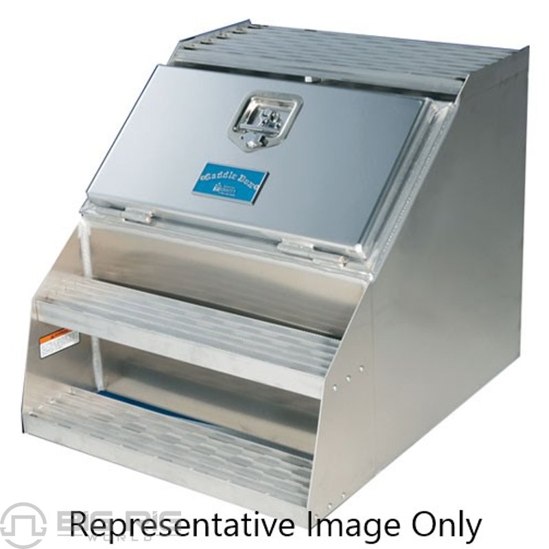 Smooth Door Saddle Box 23 1/2 X 28 1/2 X 24 With Step 472MTQ - Merritt Equipment