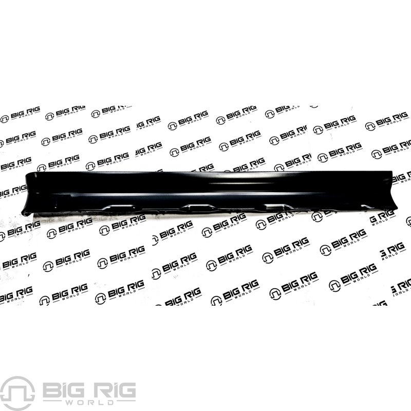 Rear Rocker Panel - Right Side, 72-inch 18-73182-001 - Freightliner