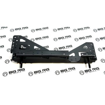 Radiator Cover, Bottom R1631001 - Paccar