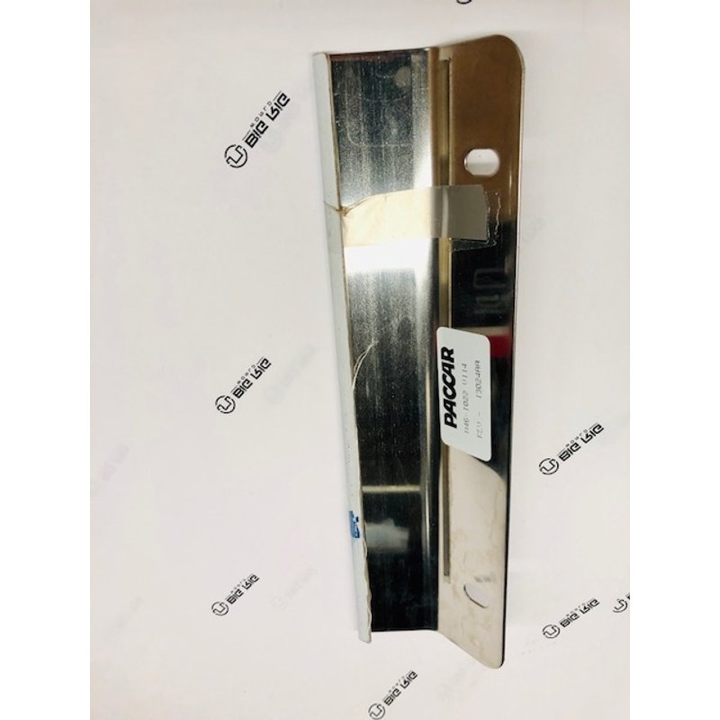 Guard - Scratch Bumper N46-1022 - Paccar