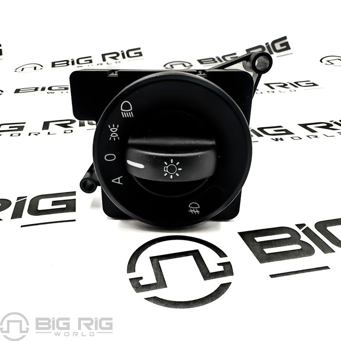 Headlamp Switch, Auto, With Fog Light A66-07689-003 - Freightliner