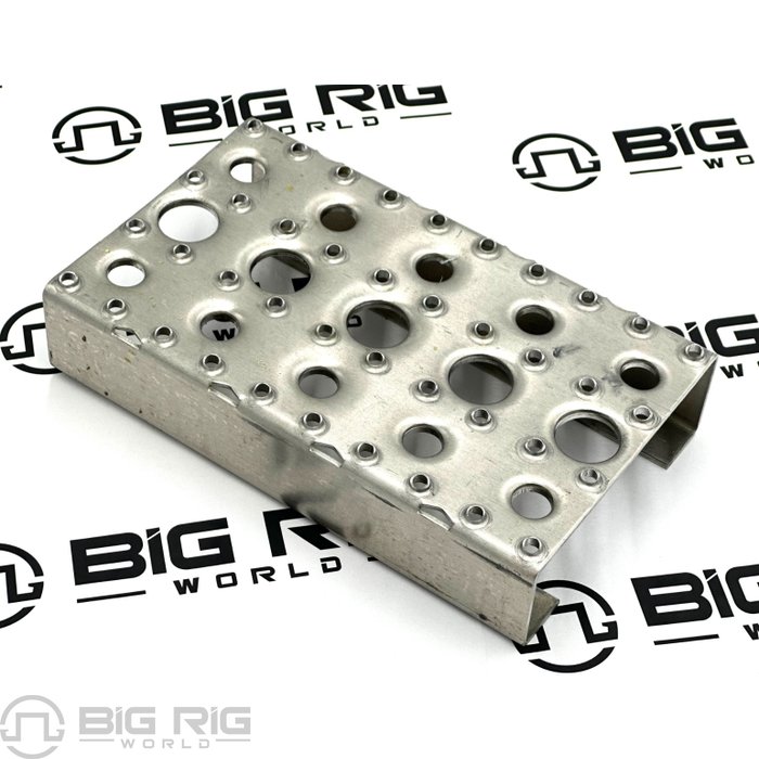 Step - Back Of Cab, Ladder Step, 240LG, Plain 22-74808-002 - Freightliner