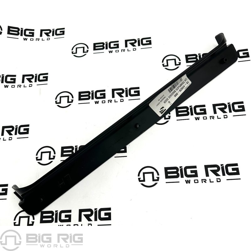 Trimplate - Baggage Door 18-44929-000 - Freightliner