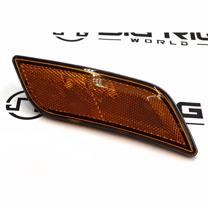 Turn Signal Lamp - LH P54-6147 - Paccar