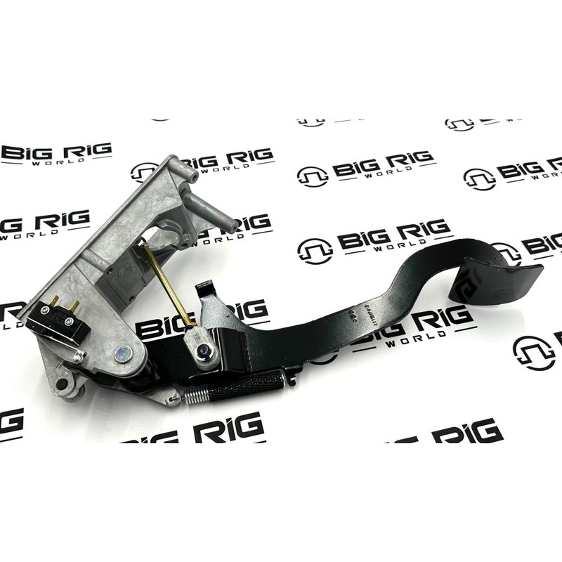 Clutch Pedal Assembly E21-6013-100 - Paccar