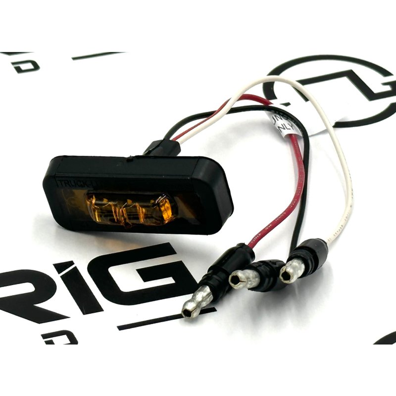 Flexite PC Lamp with 3 Wire 12 V,Amber 36203Y - Truck Lite