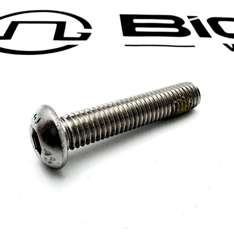 Hardware, Mounting - Review Mirror, Screw, Cap, Button Head, Socket, Hex, Stainless Steel, 40M 23-13768-040 - Freightliner