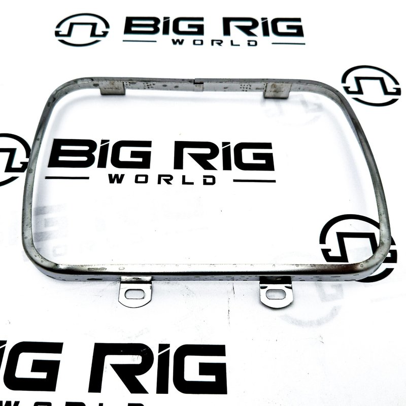 Headlamp Retainer 430-301011 - Paccar