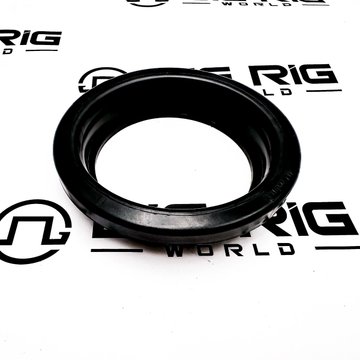 4 In. Black Vinyl Grommet M50400-B - Maxxima