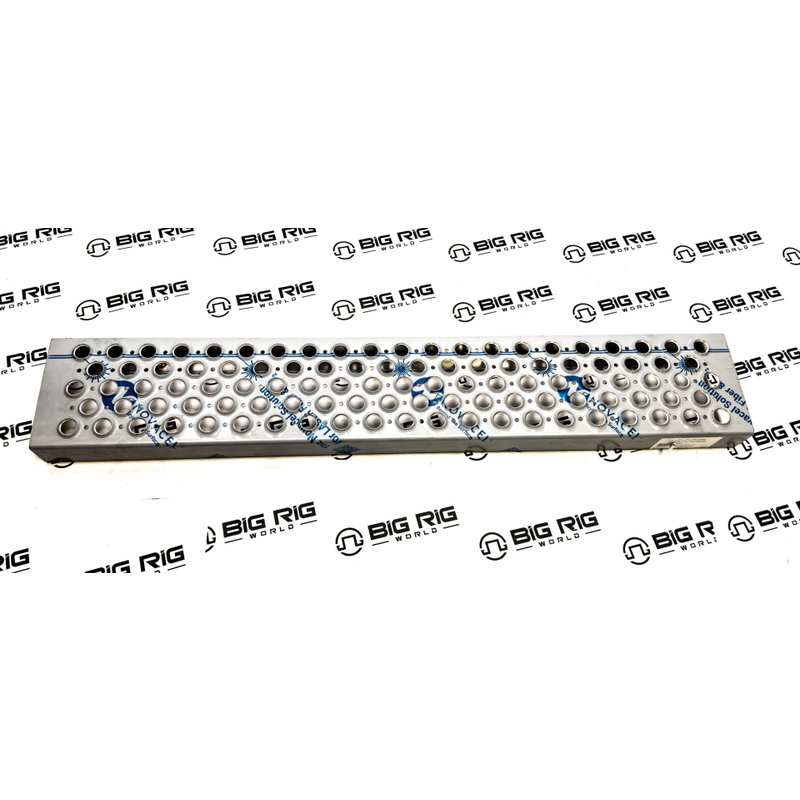 Step - DPFSCR, Lower M82-6184 - Paccar